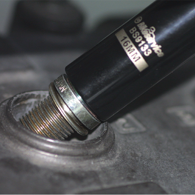 SPARK PLUG SOCKET XTRA THIN WALL 21MM