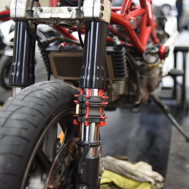 [180-BSD00356] FRONT FORK DUST SEAL DRIVER UNIVERSAL